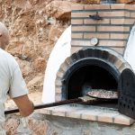 Guida alla normativa per l’installazione di un gazebo in giardino privato